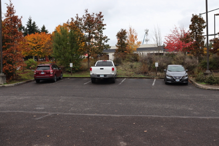 Sunnyside Road access parking – 5 regular spaces designated for Mt Talbert – parking at Miramont Pointe is not allowed